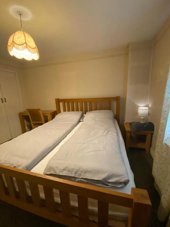 Edi B&B Edimburgo 0*,  Reino Unido